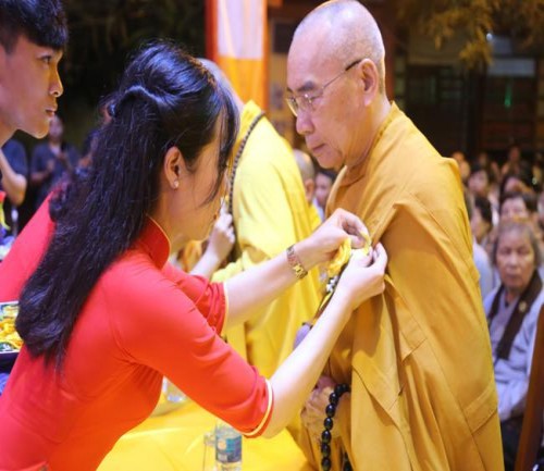 Hà Nội: Đại lễ vu lan báo hiếu PL2562 tại chùa Bằng