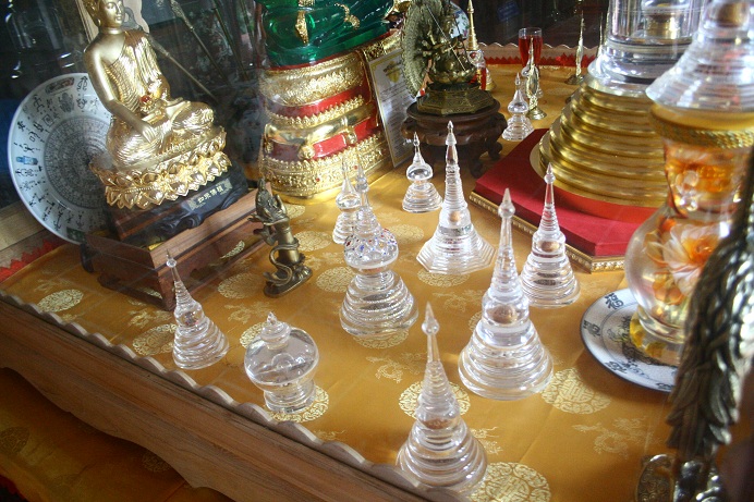Cách phân biệt Xá Lợi Phật thật