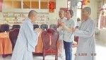 Khánh Hòa: Phật giáo Ninh Hòa tặng quà cho các học sinh có hoàn cảnh khó khăn 